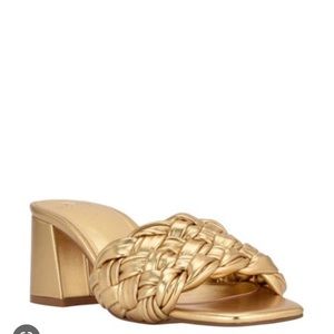 MARC FISHER LTD Square Toe Woven Heel Sandal Size 6 NWT